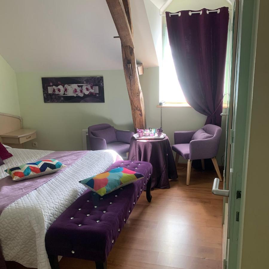Auberge Du Cheval Blanc Beaumont-Pied-de-Boeuf  Eksteriør billede